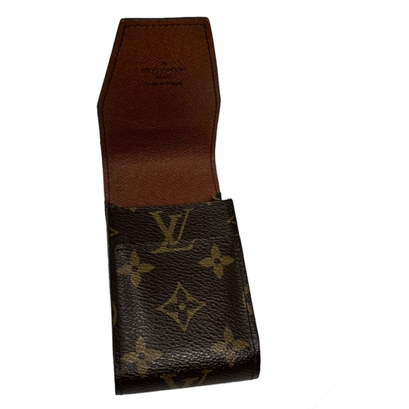 AUTHENTIC LOUIS VUITTON CIGARETTE/TECH ACCESSORY CASE - Picture 3 of 4